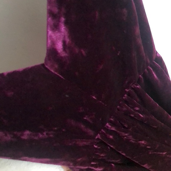 Velvet v neck tank - Picture 5 of 5